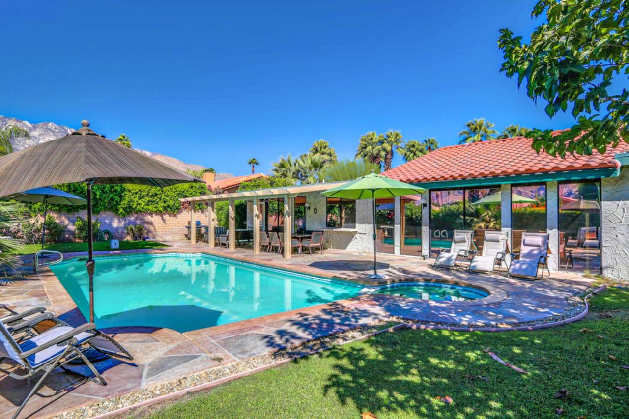 Four bedroom holiday home 
