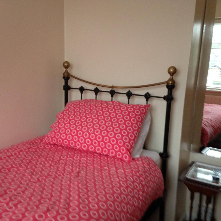Single Room with Private Bathroom