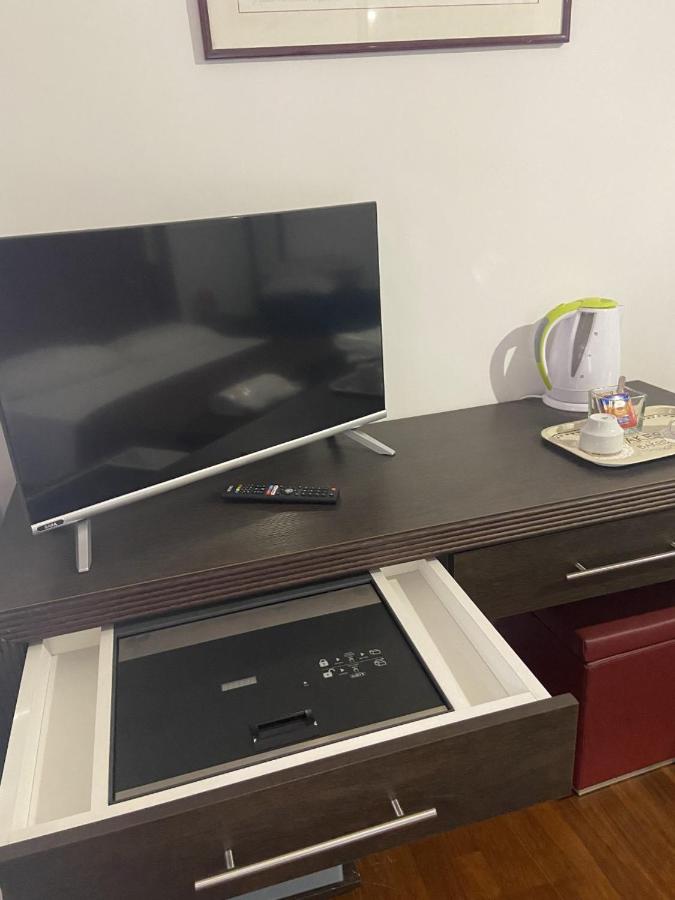 Doppelzimmer mit eigenem externen Bad