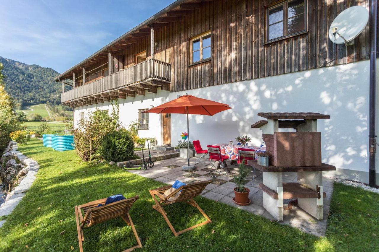 B&B Lenggries - Alpen Chalet Alte Talstation - Bed and Breakfast Lenggries