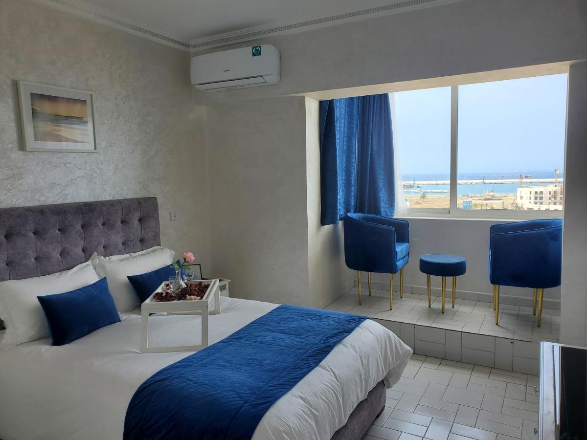 B&B Tangier - Ocean View Apartment with Airco - Bed and Breakfast Tangier
