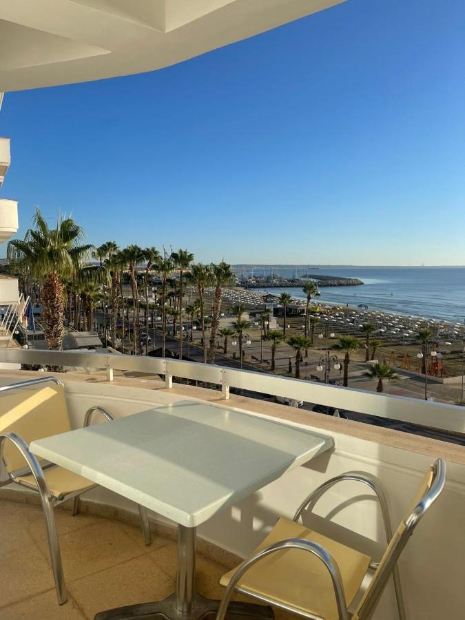 Alex Beach Apartment 34 - Ferienwohnung Larnaka
