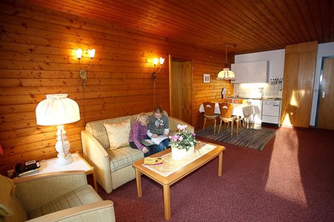 Apartment mit Terrasse