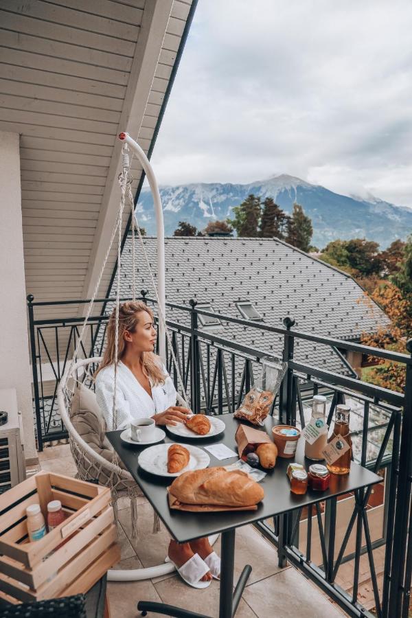 Superior Studio mit Balkon