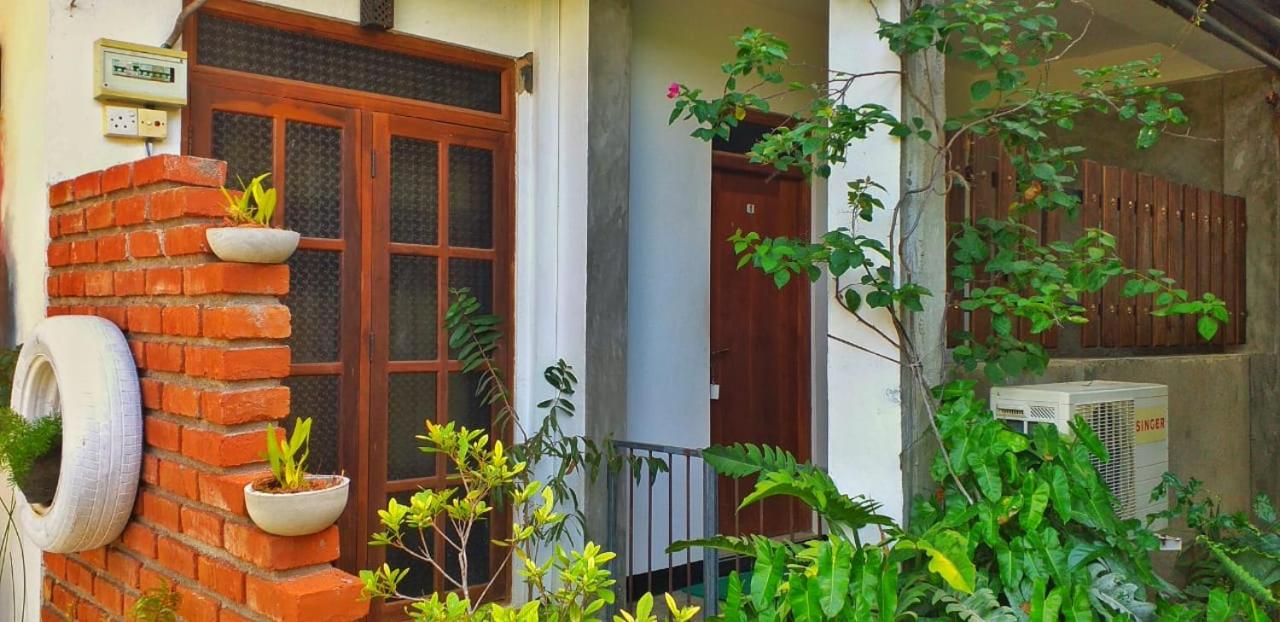 Kashyapa Kingdom View Home - B&B