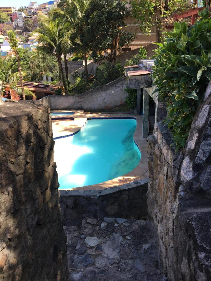 ESCAPE PARA O PARAISO, Casa Mobiliada com PISCINA e Salão de jogos, 300mt da PRAIA - B&B