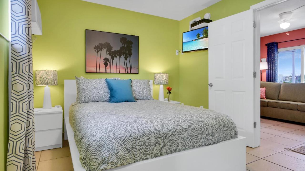 Queen Room with Sofa Bed