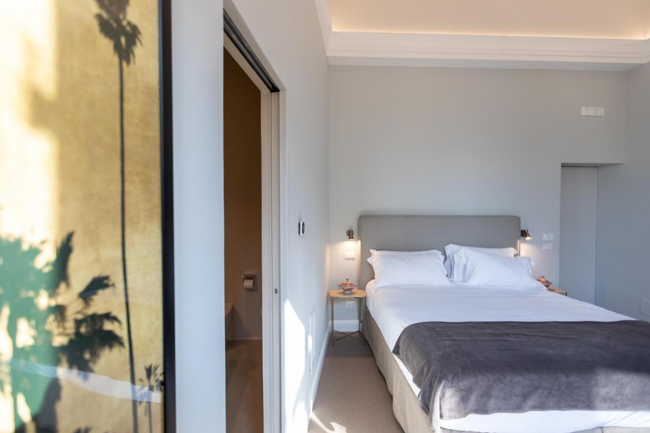 Deluxe Double or Twin Room with City View