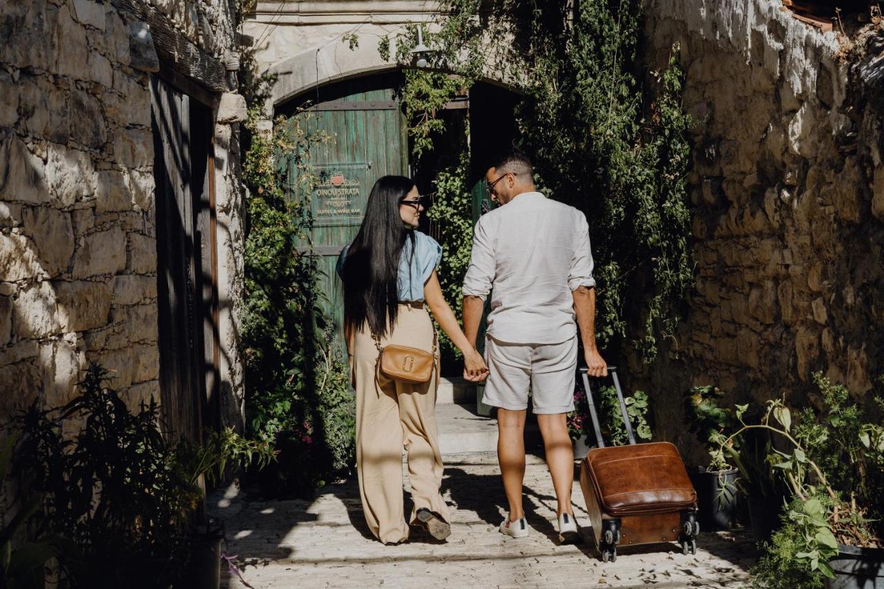 Oinou Strata - Adults Only - Ferienwohnung Vouní