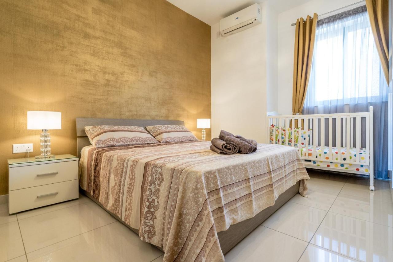 Appartamento con 3 Camere da Letto