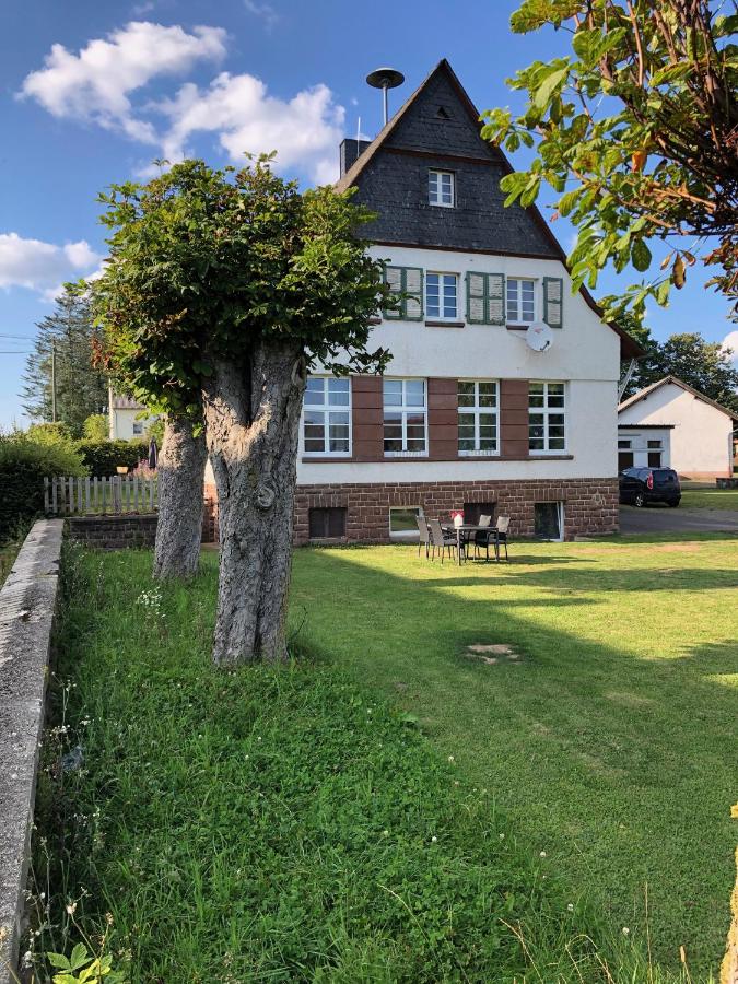 B&B Seinsfeld - Alte Schule Seinsfeld - Bed and Breakfast Seinsfeld