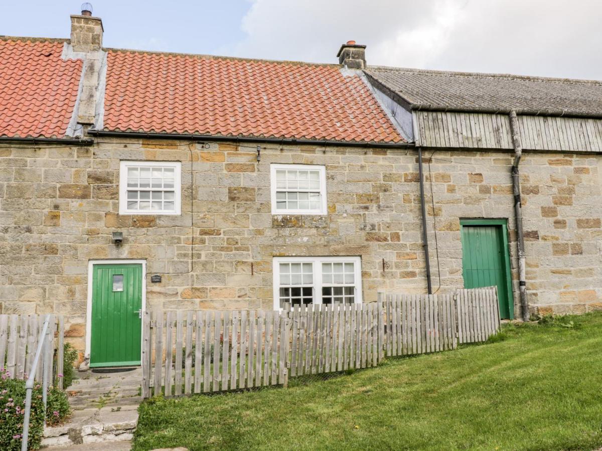 B&B Saltburn-by-the-Sea - Manor House Farm Cottage - Bed and Breakfast Saltburn-by-the-Sea