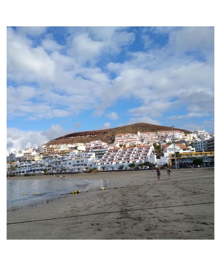 Tango House - B&B Arona