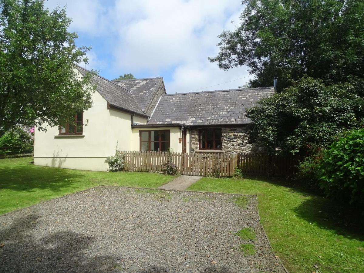 B&B Haverfordwest - Appletree Cottage - Bed and Breakfast Haverfordwest