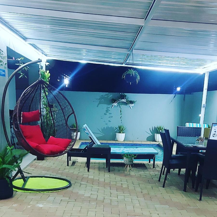 B&B Gaborone - Twenty4ten Guesthouse - Bed and Breakfast Gaborone