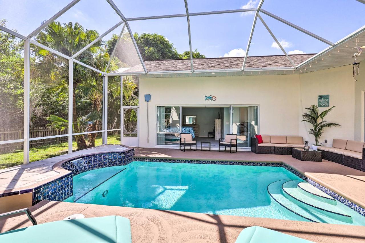 Merritt Island Home with Grill and Saltwater Pool - B&B