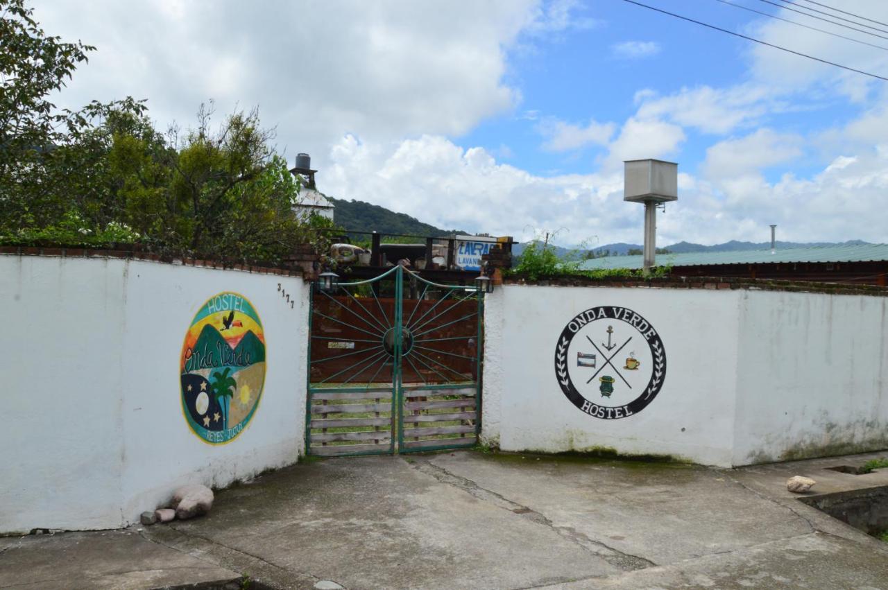 Onda Verde Hostel - B&B
