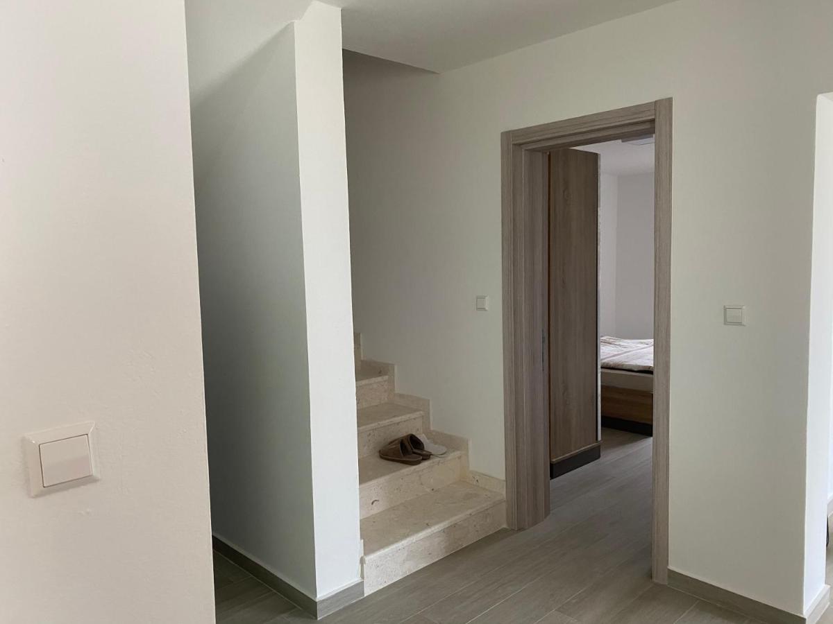 Bela Bar - Ferienwohnung Pečurice