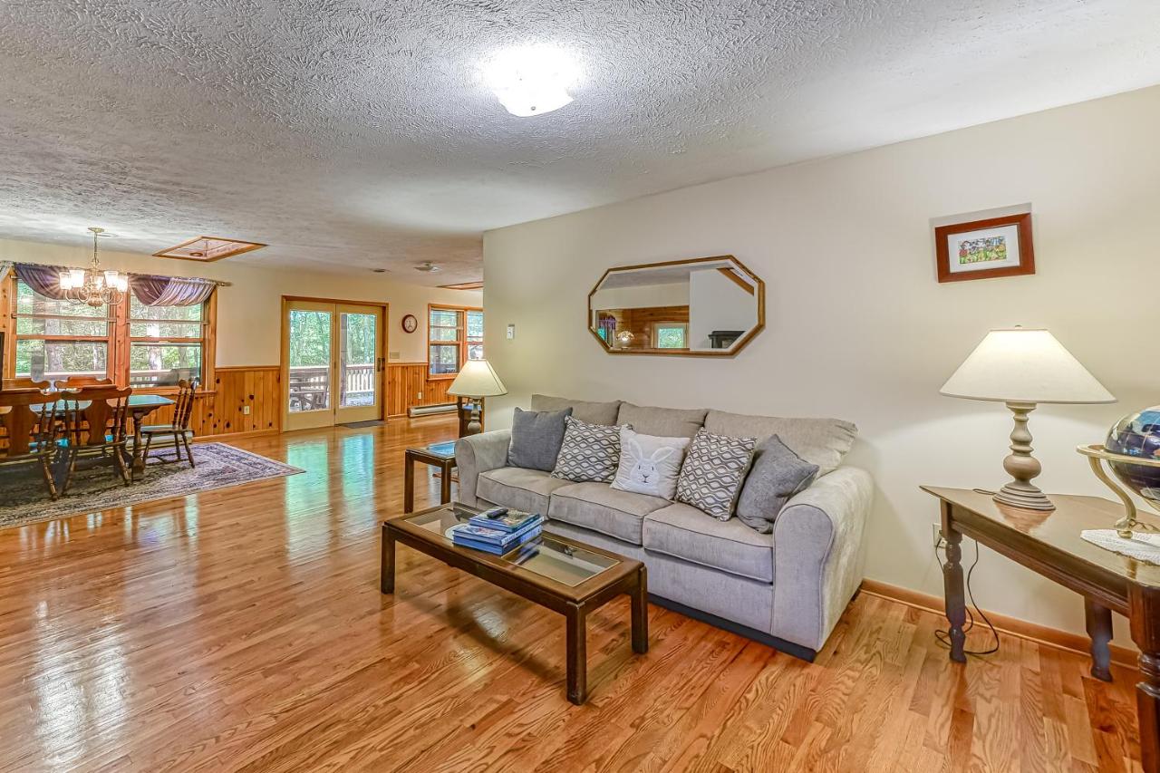 Tall Oaks Retreat - Ferienwohnung McHenry