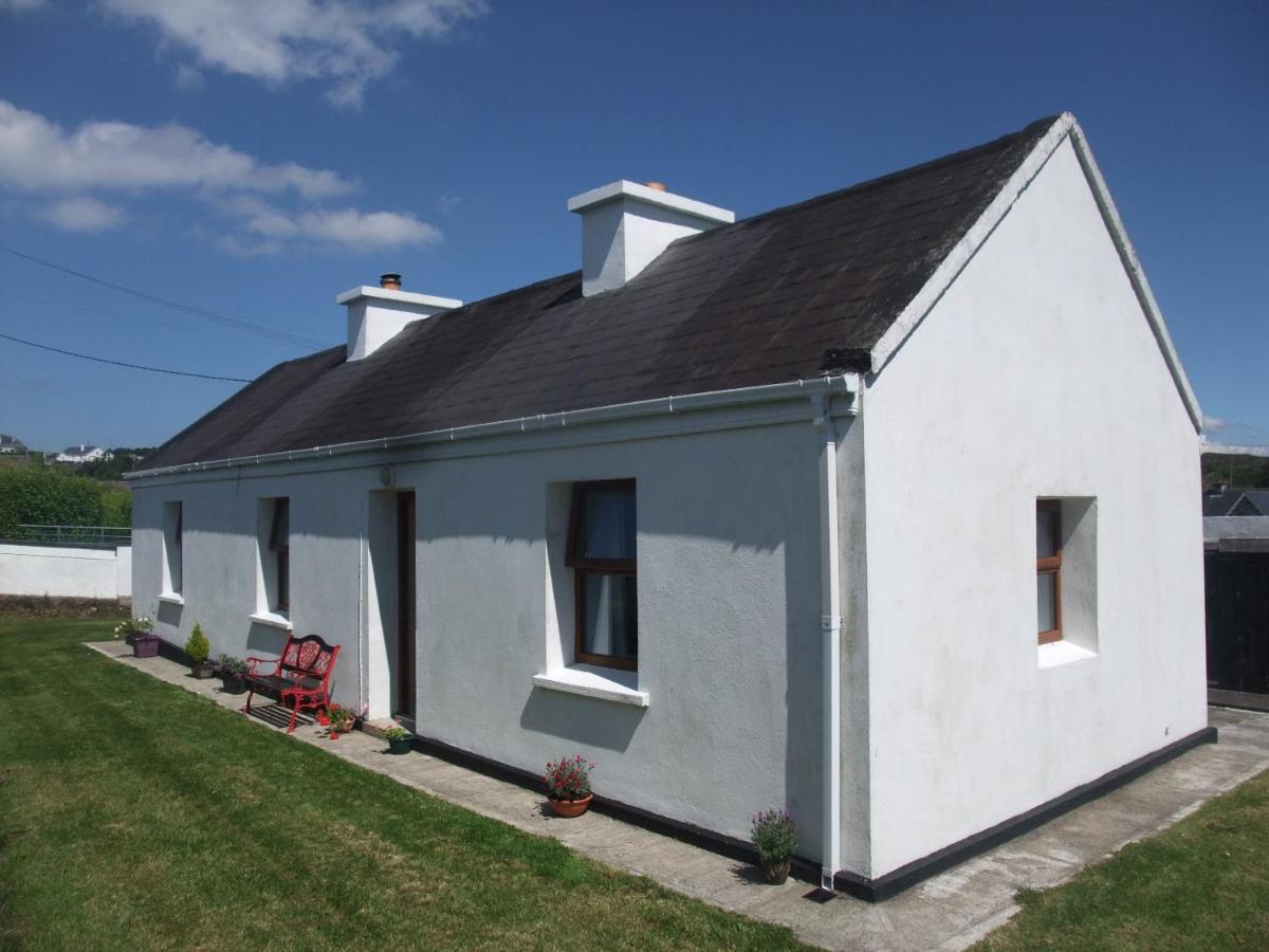 B&B Achill Sound - Katie's Cottage - Bed and Breakfast Achill Sound