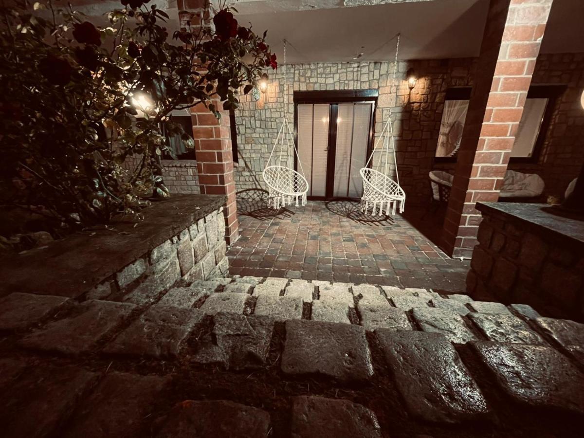 Apartament Pod Śnieżką Nadzieja - Chambres d’hôtes Kowary