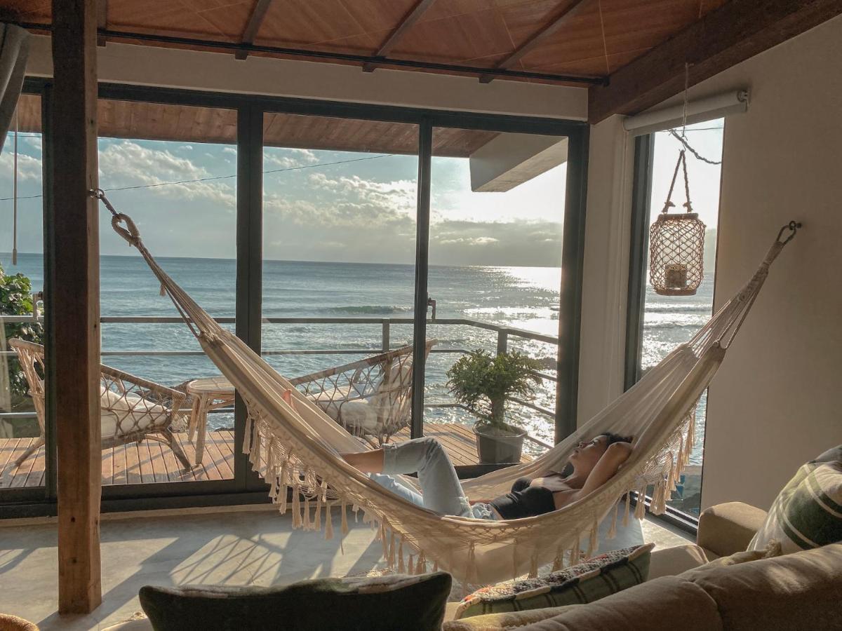 Habitación Doble Deluxe con balcón y vistas al mar