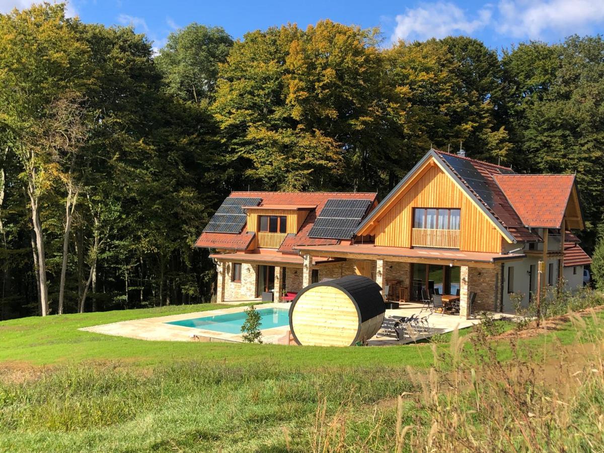 Landvilla Sinelia premium - B&B