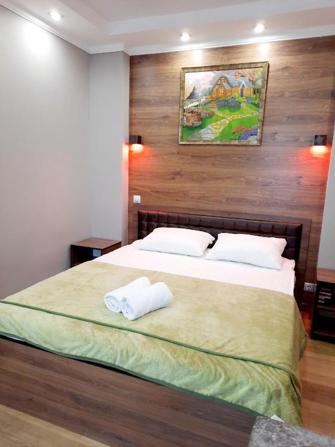 Исы Байзакова 133 - Ferienwohnung Pawlodar