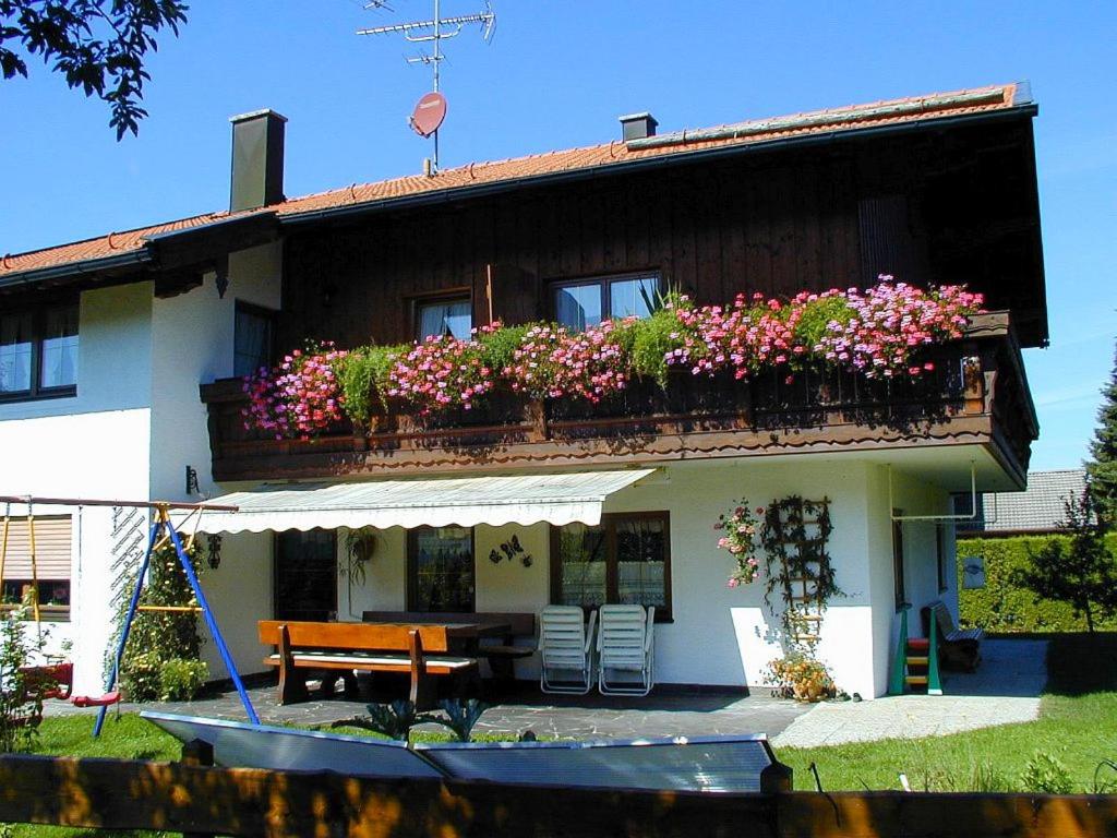 B&B Frasdorf - Ferienwohnungen Winkler - Bed and Breakfast Frasdorf