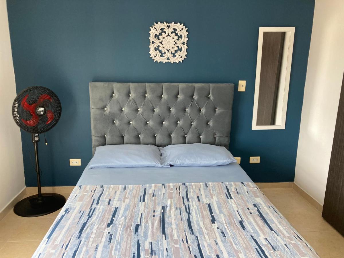 Aparta- Estudio Amoblado - B&B