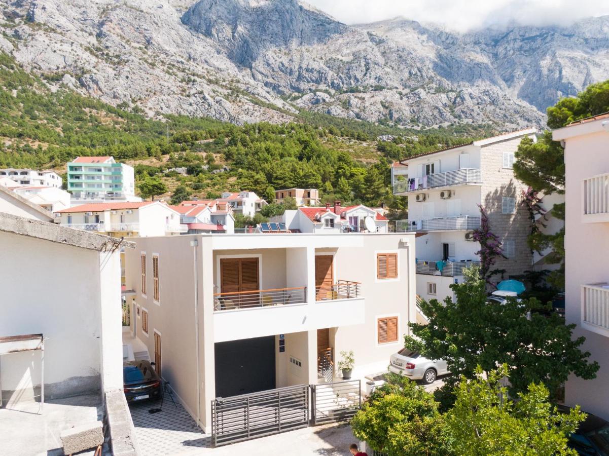 Apartmani Benzon - B&B Baška Voda