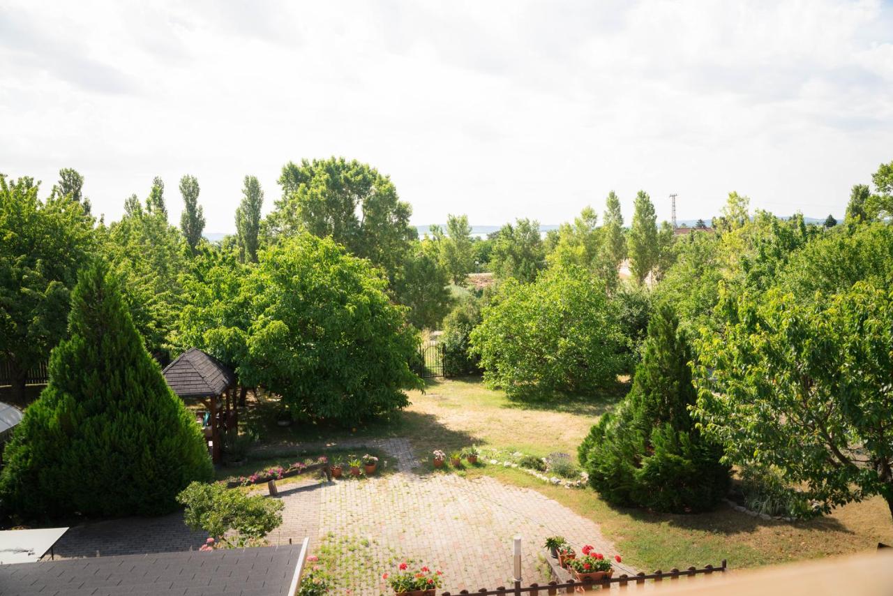 Sunny Garden - B&B