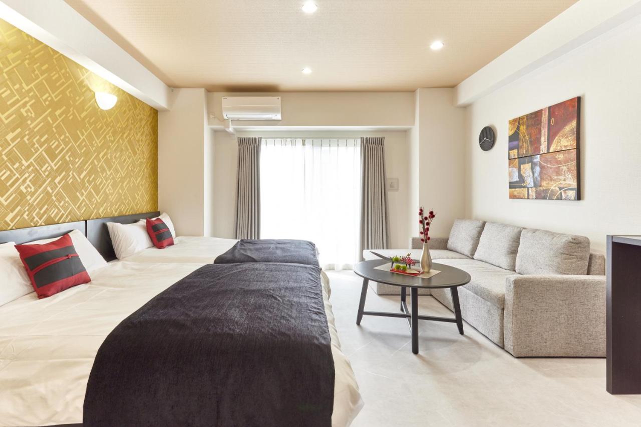 One-Bedroom Apartment - 8th Floor