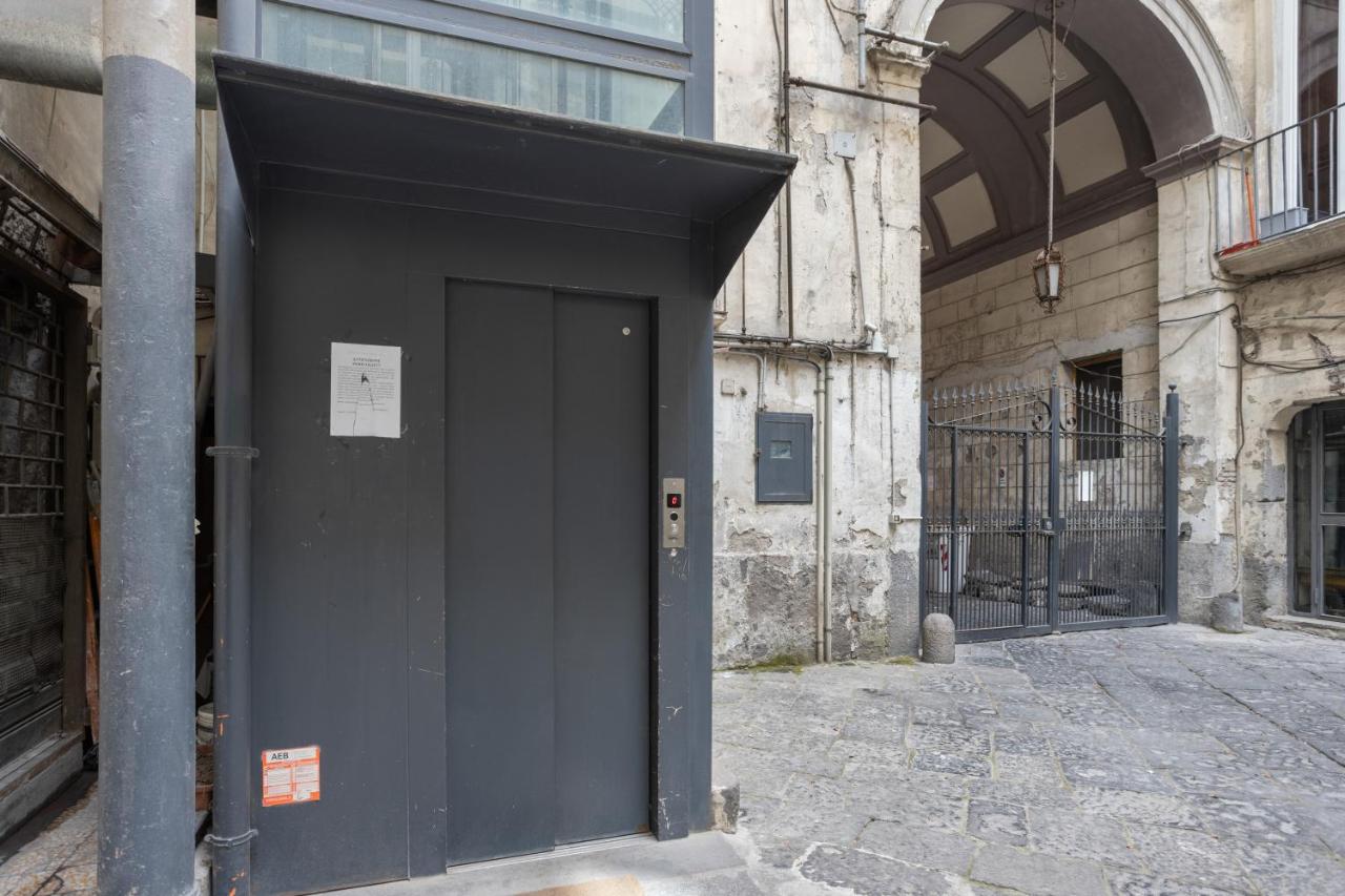 GuestHost - Casa Querida Central & Elegant Flat - B&B Napoli