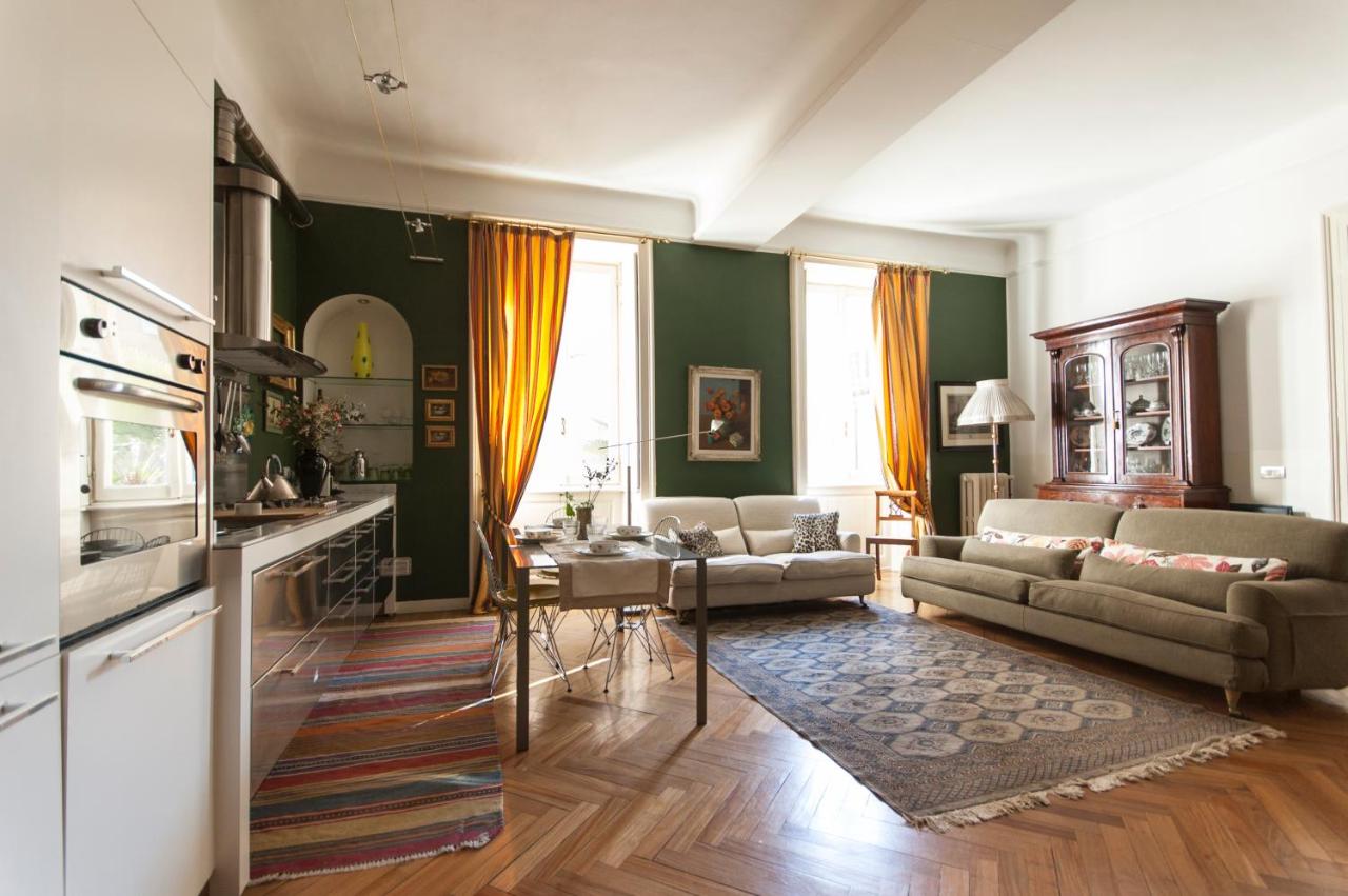 Sophisticated apt near Duomo - B&B Milan