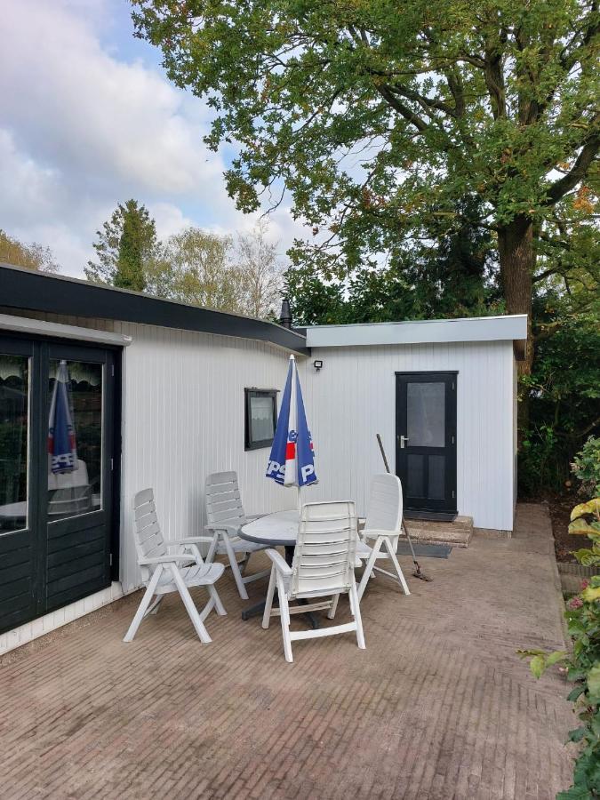 Huisje Weltevree (nummer 95) - Bed and Breakfast Putten
