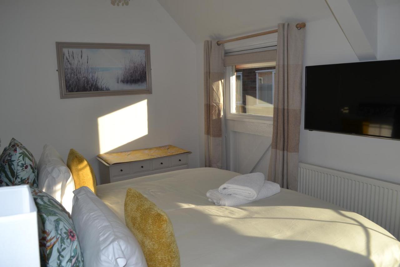 B&B Frinton-on-Sea - Frinton Escapes - The Cottage - Bed and Breakfast Frinton-on-Sea