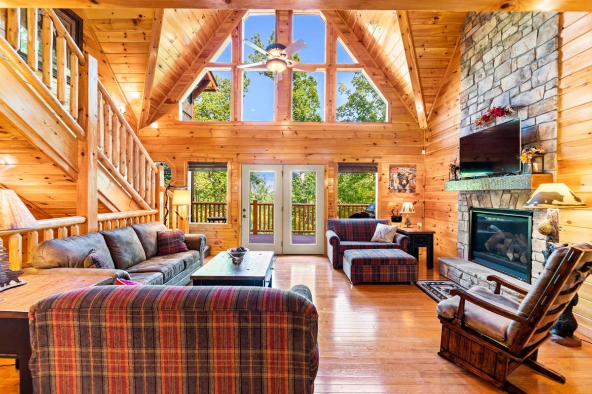 Lazy Bear Crossing - B&B