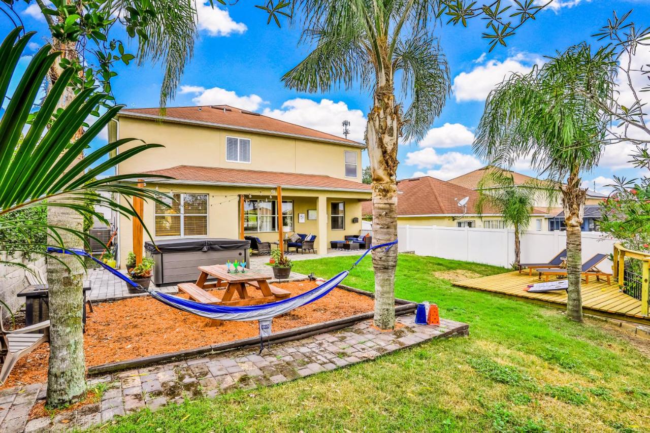 Tropical Escape - B&B