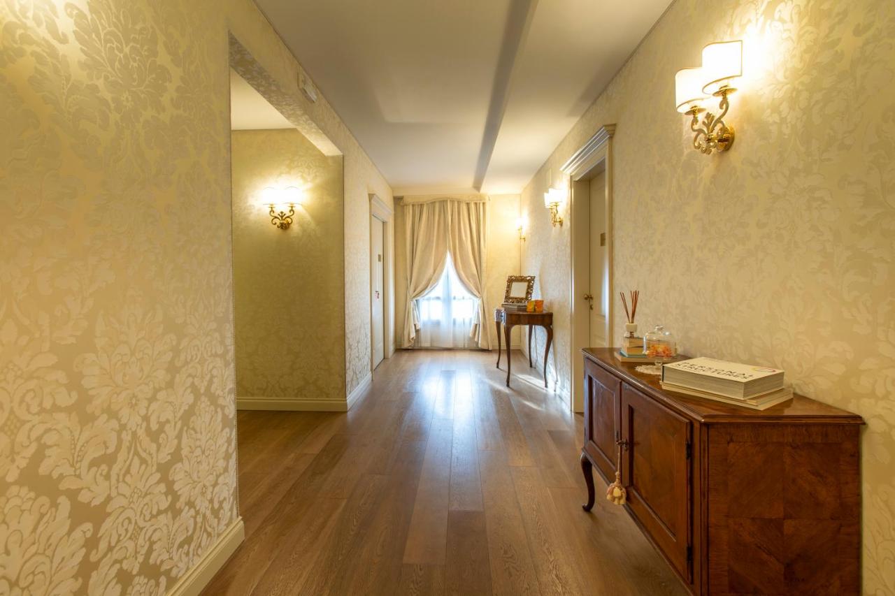 Chambre Double ou Lits Jumeaux avec Terrasse