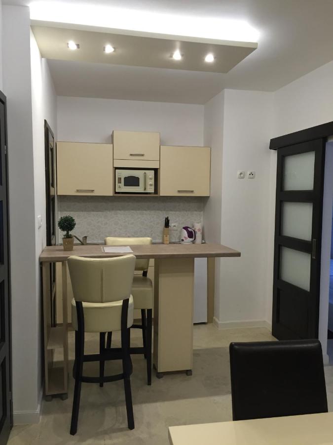 Appartamento con 2 Camere da Letto
