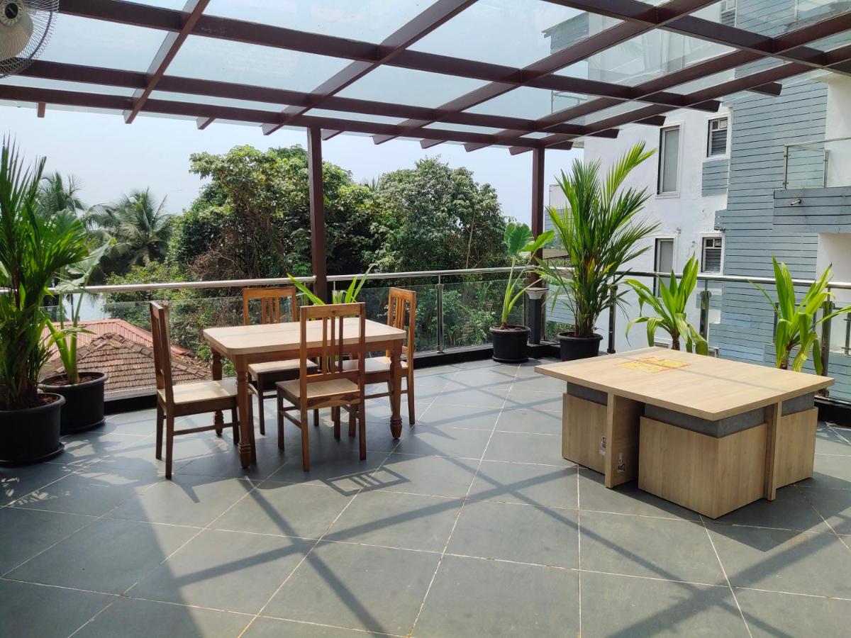 Three-Bedroom Apartment with Water View