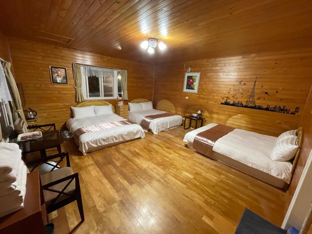 One-Bedroom Chalet