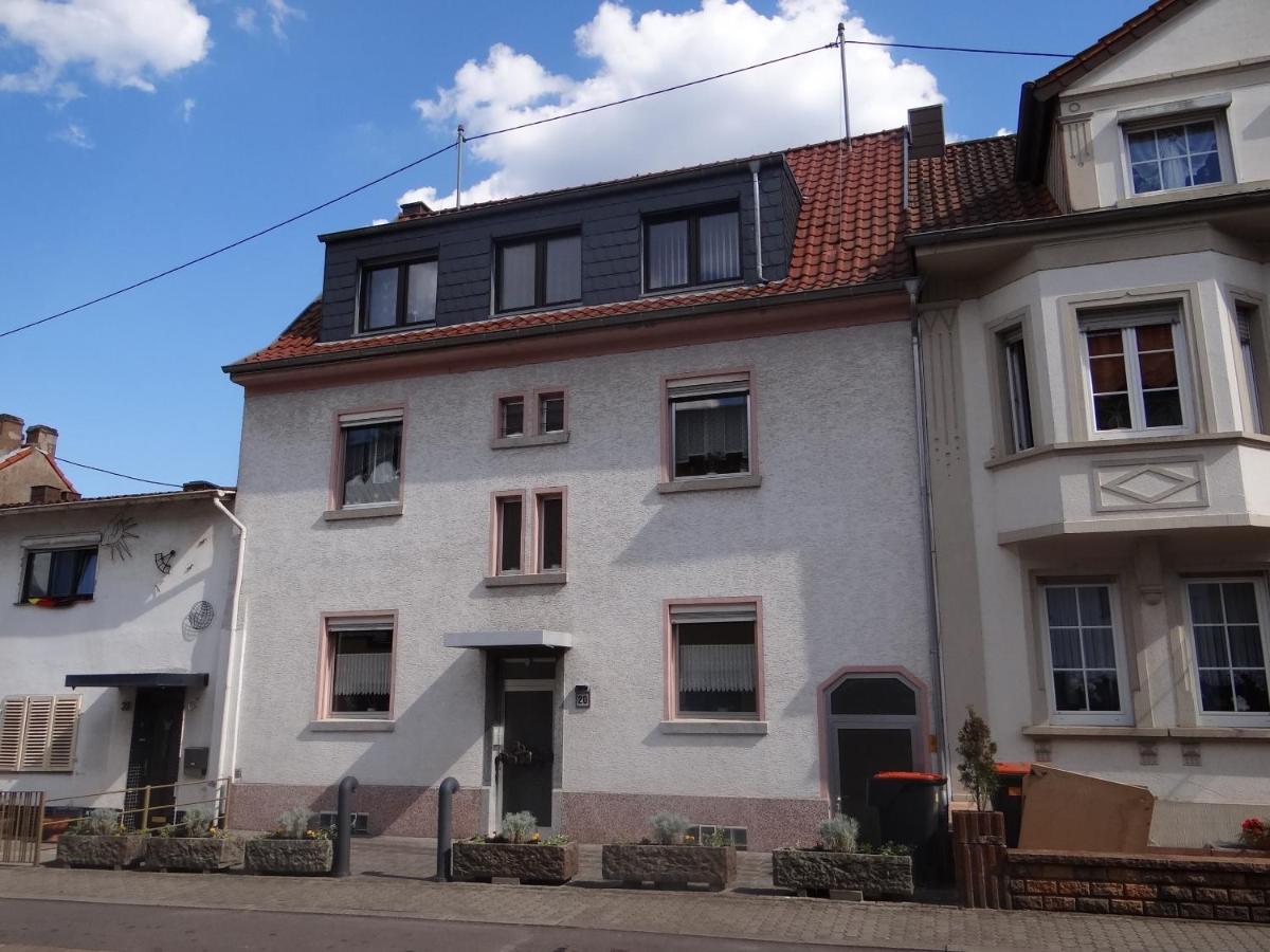 Ferienwohnung Großwald - B&B
