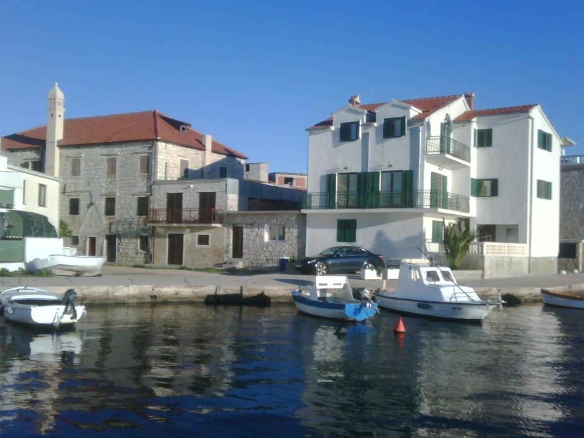 Apartment mit Meerblick