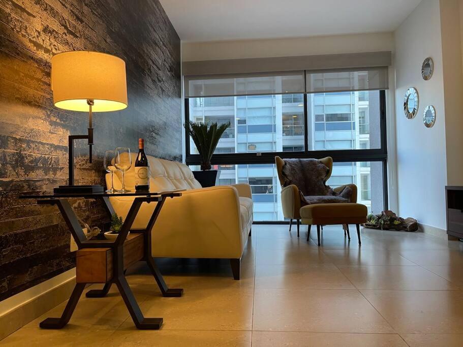 Argento Apartment in New Polanco - Bed and Breakfast