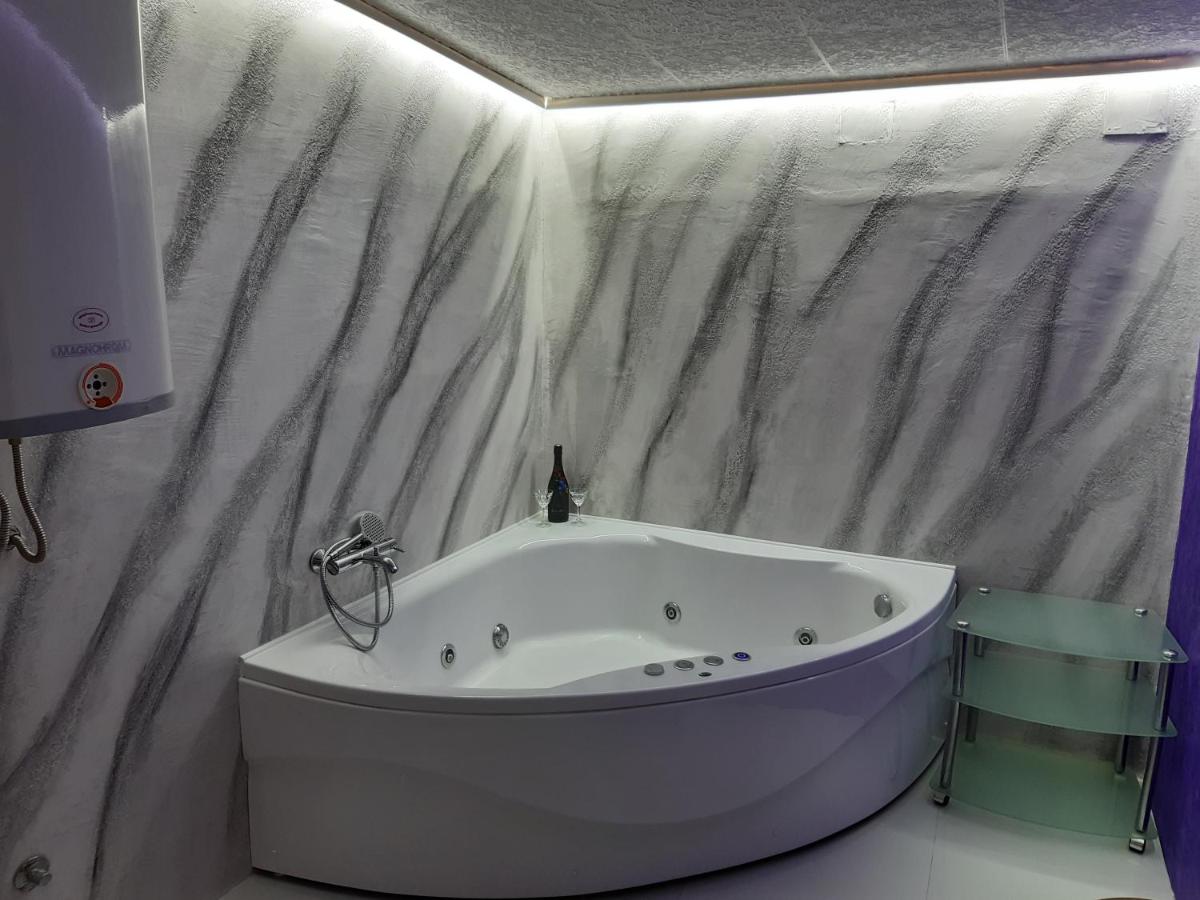 Djakuzi Viktorija - B&B Belgrado
