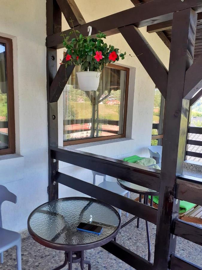 Chambre Lit King-Size avec Balcon