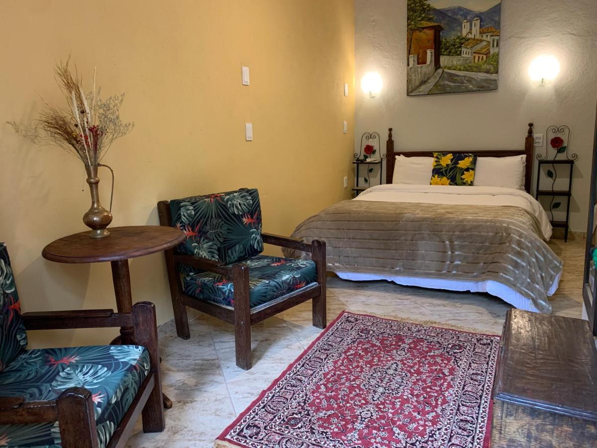 Doppelzimmer mit Gartenblick
