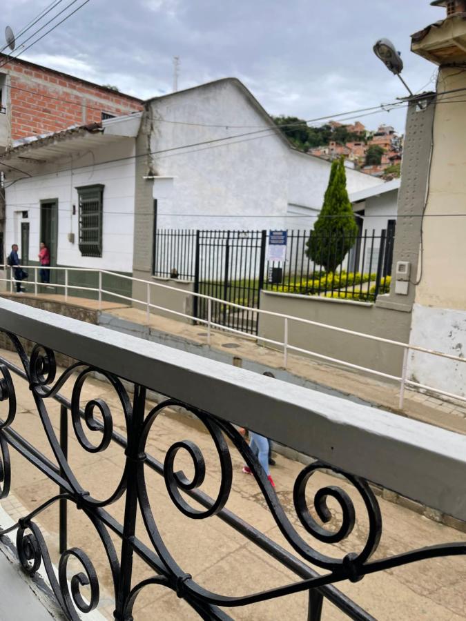Del Rocío Alojamiento -ANDES - B&B Andes